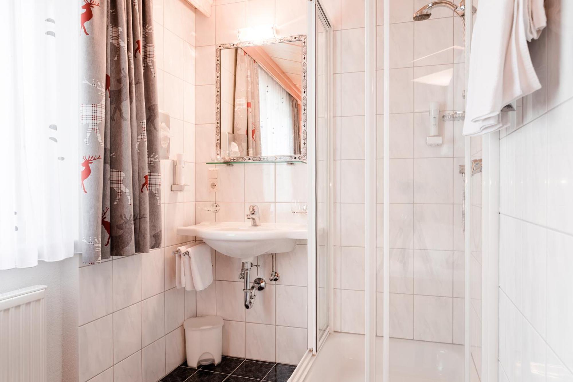 Apart Oberhaus Kappl  Rum bild