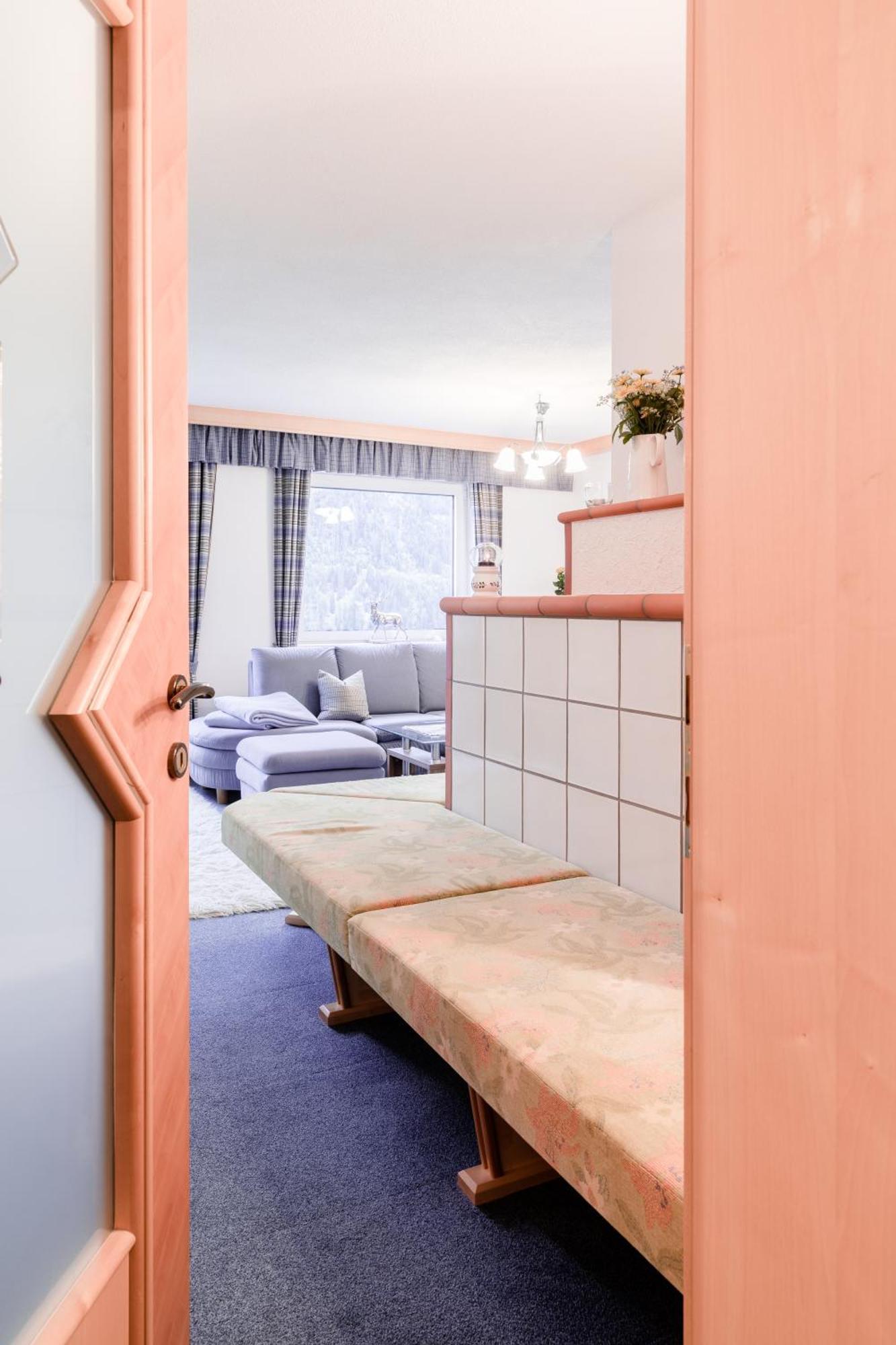 Apart Oberhaus Kappl  Rum bild